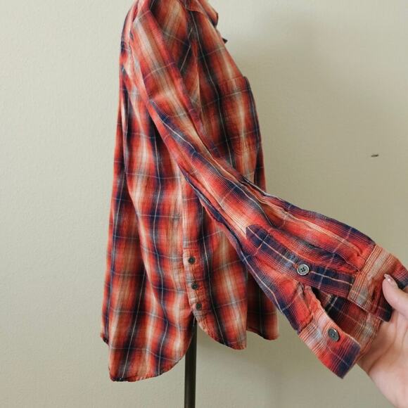 Ariat Women's Large Button-Up Flannel - Great Condition! - Picture 5 of 7
